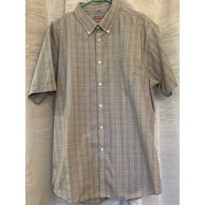 Van Heusen Traveler Mens XL Plaid Button Down Short Sleeve Casual Shirt